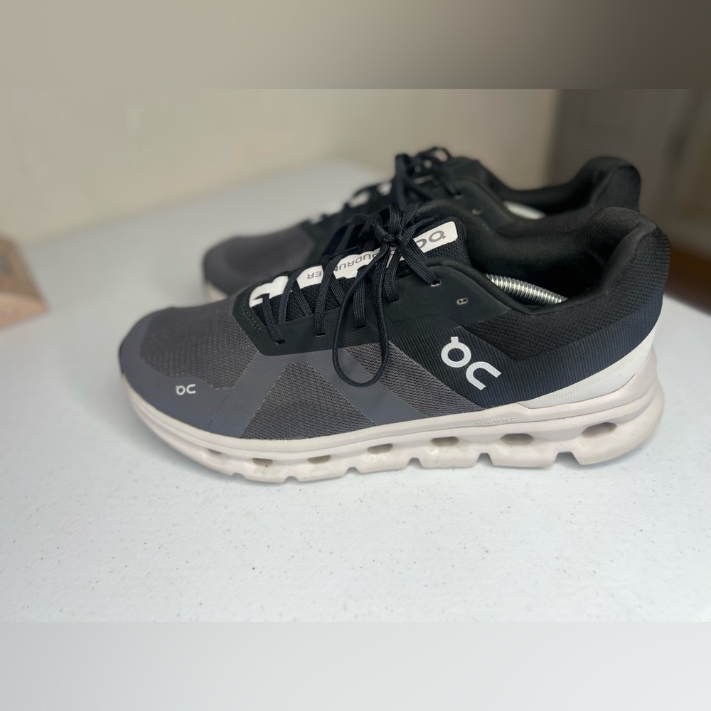 ON CLOUD-RUNNER Eclipse Running Shoes Sneakers Me… - image 1